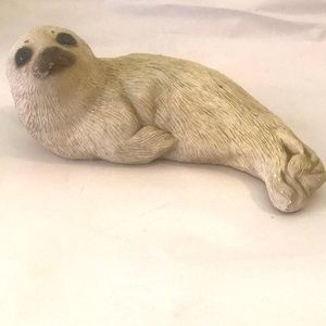 Vintage 1981 8” Baby Seal Sandcast Product